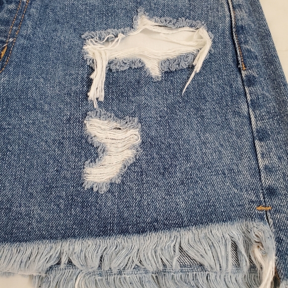 Hidden Jeans Embroidered Distressed Denim Skirt - Picture 9 of 10